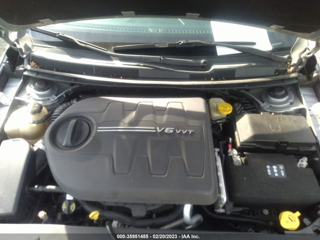 1C3CCCBG3FN506082 Chrysler 200 S