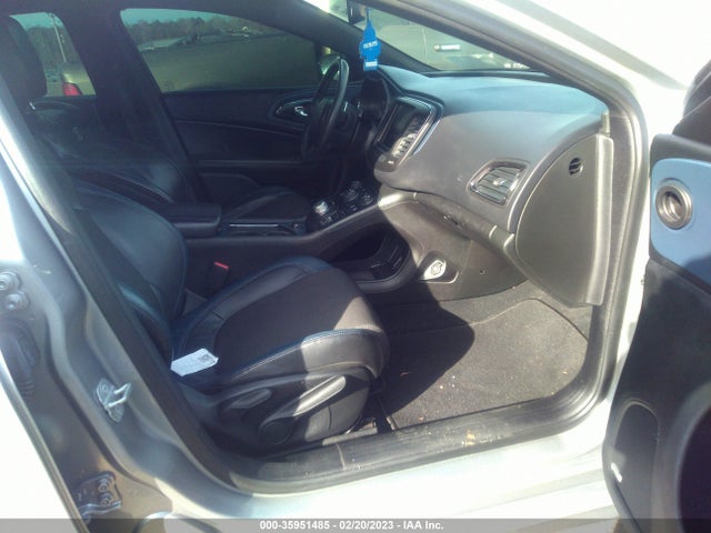 1C3CCCBG3FN506082 Chrysler 200 S