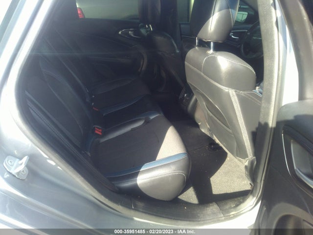 1C3CCCBG3FN506082 Chrysler 200 S