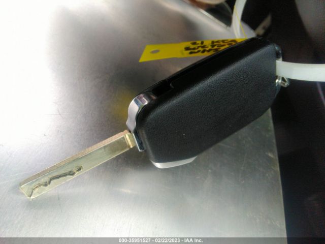 KNDEPCAAXM7061878 KIA Seltos Lx