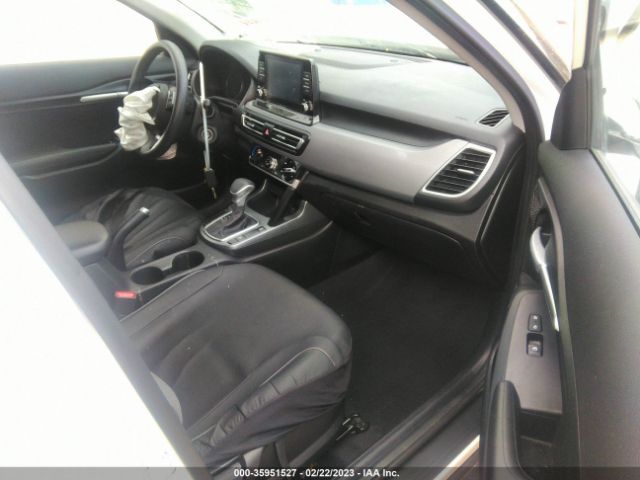 KNDEPCAAXM7061878 KIA Seltos Lx