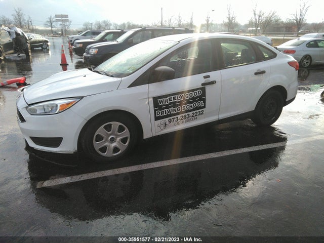 2015 FORD FOCUS S VIN: 1FADP3E27FL351364