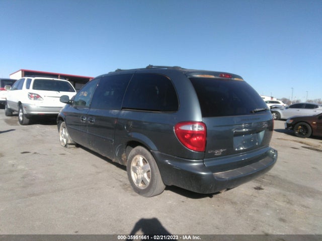 Dodge Grand Caravan Sxt 2005 2D4GP44L55R573708 Image 3