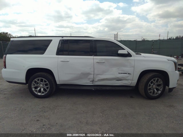 GMC Yukon Xl Sle 2016 1GKS1FKC3GR138397 Image 7