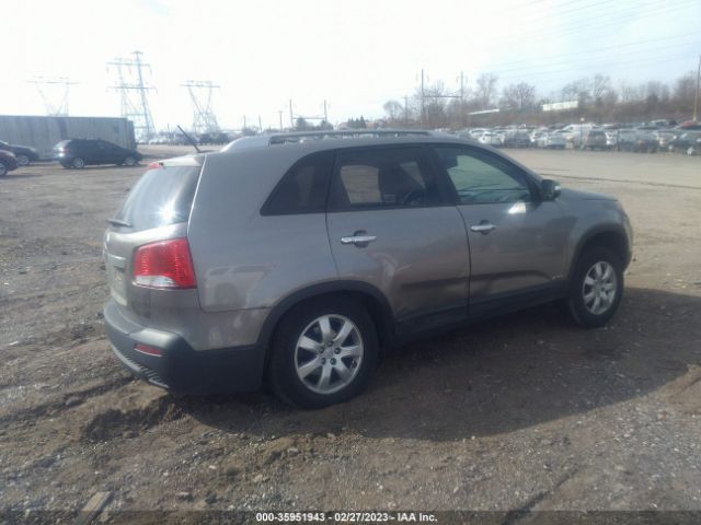 5XYKTDA15BG134420 KIA SORENTO LX