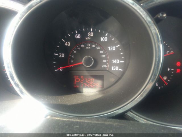 5XYKTDA15BG134420 KIA SORENTO LX