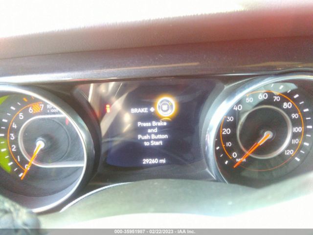 1C4HJXEN1LW282759 Jeep Wrangler Unlimited Sahara Altitude