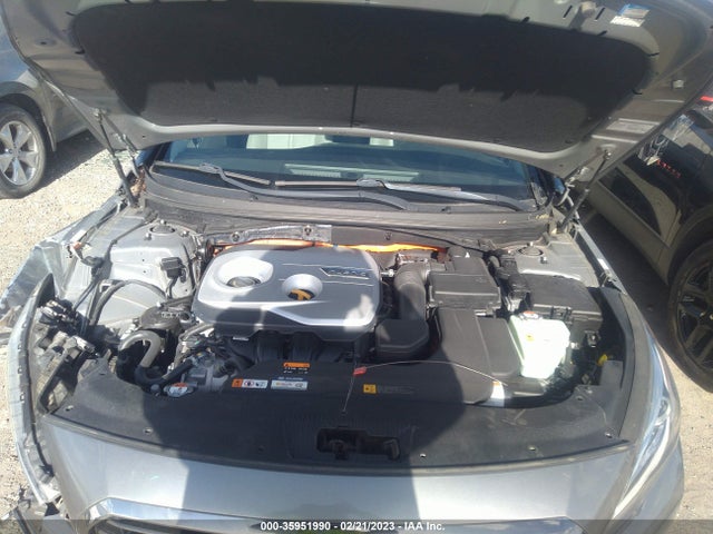 Hyundai Sonata Hybrid Limited 2017 KMHE34L32HA064570 Image 11