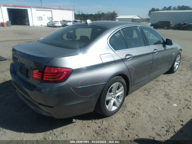 2011 BMW 5 SERIES 528I VIN: WBAFR1C59BC672571