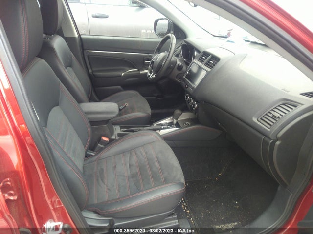 JA4AR3AW5JU013622 Mitsubishi Outlander Sport Se 2.4