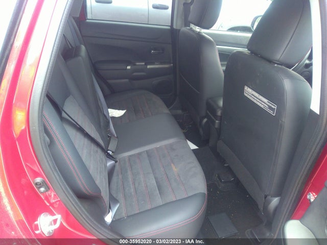JA4AR3AW5JU013622 Mitsubishi Outlander Sport Se 2.4