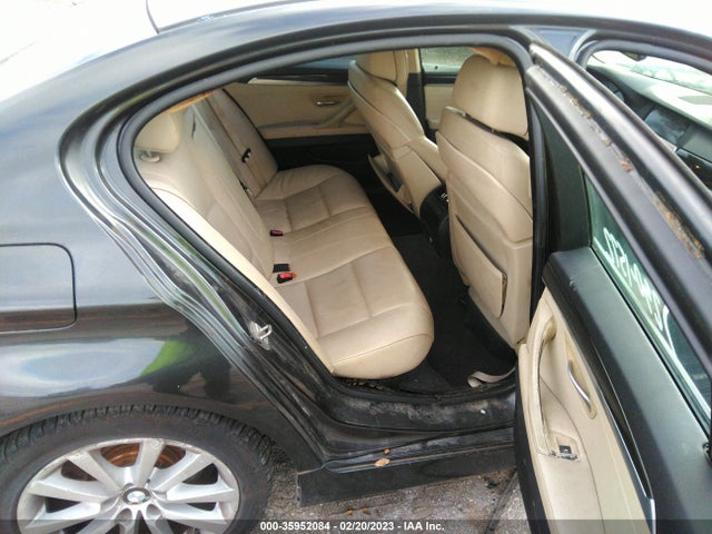 2011 BMW 5 SERIES 528I VIN: WBAFR1C5XBC744104