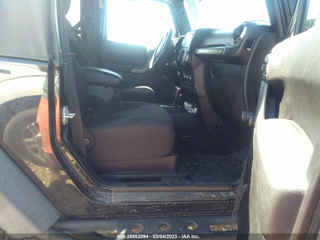 2015 Jeep Wrangler, VIN: 1C4AJWAG9FL584020