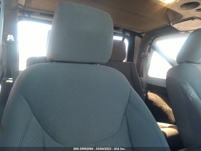 2015 Jeep Wrangler, VIN: 1C4AJWAG9FL584020