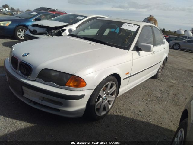 WBAAM5340YJR60782 BMW 3 Series 328i