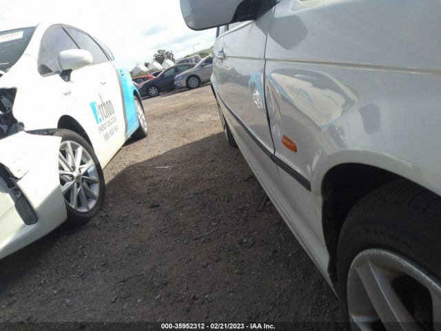 WBAAM5340YJR60782 BMW 3 Series 328i