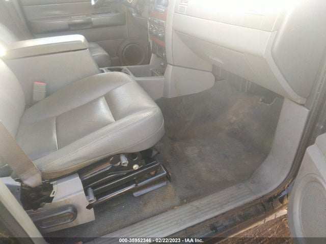 2006 DODGE DURANGO SLT VIN: 1D4HB48N96F139475