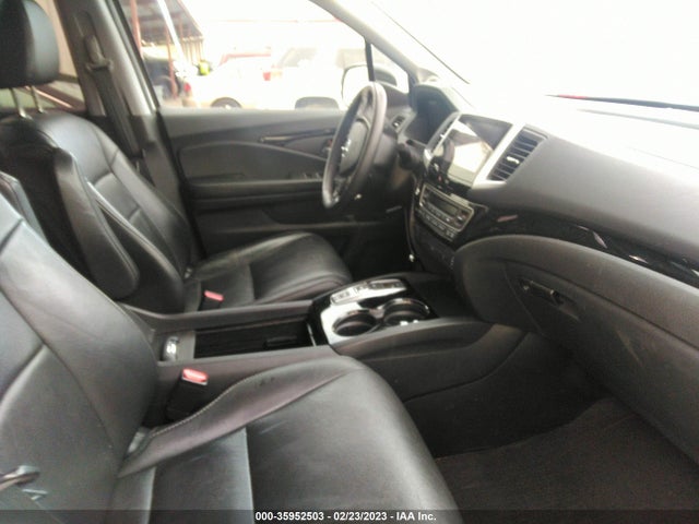 2017 Honda Pilot, VIN: 5FNYF5H99HB018897