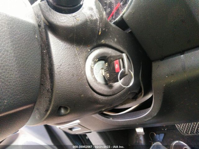 JN8AS5MV7EW715822 Nissan Rogue Select S