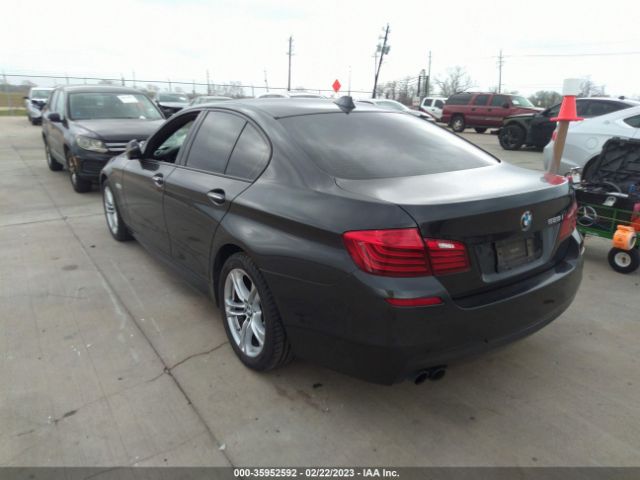 WBA5A5C51FD520746 BMW 5 Series 528i