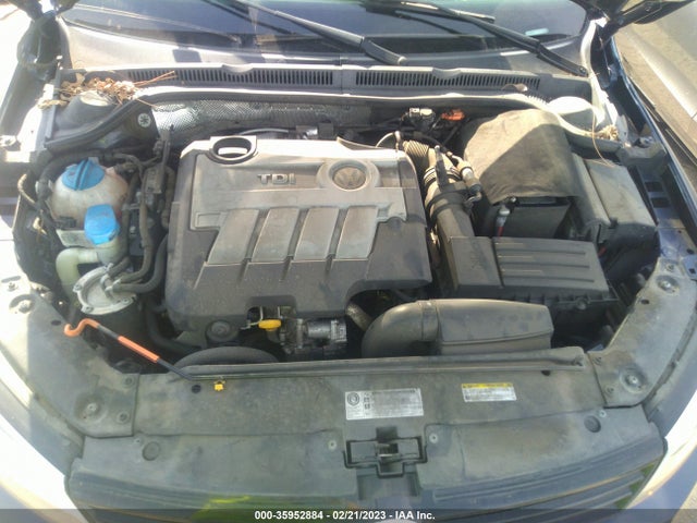 2014 VOLKSWAGEN JETTA SEDAN TDI VALUE EDITION VIN: 3VWLL7AJ8EM419736