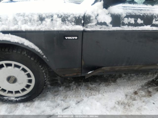 YV1AW8802P1941597 Volvo 240