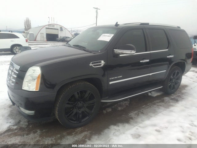 1GYUKBEFXAR246498 Cadillac Escalade Luxury