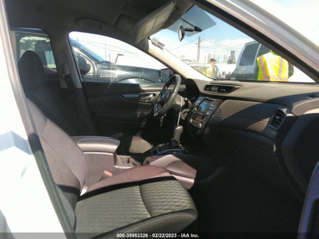 5N1AT2MT9HC882853 Nissan ROGUE SV