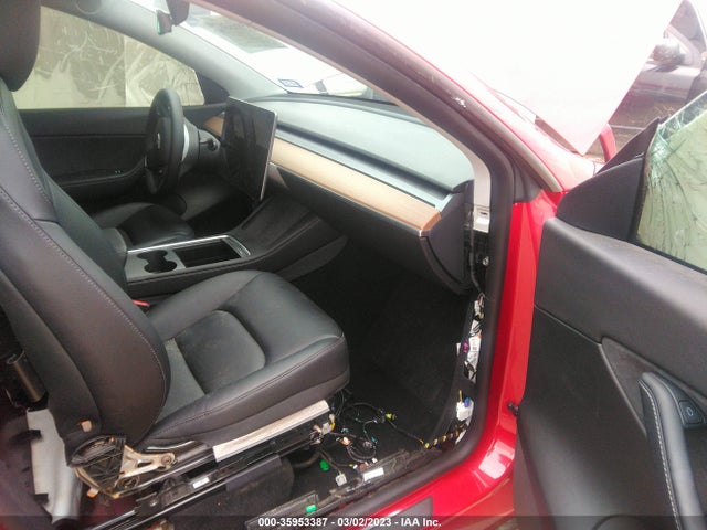 Tesla Model Y Long Range 2022 7SAYGDEE0NF318979 Image 7