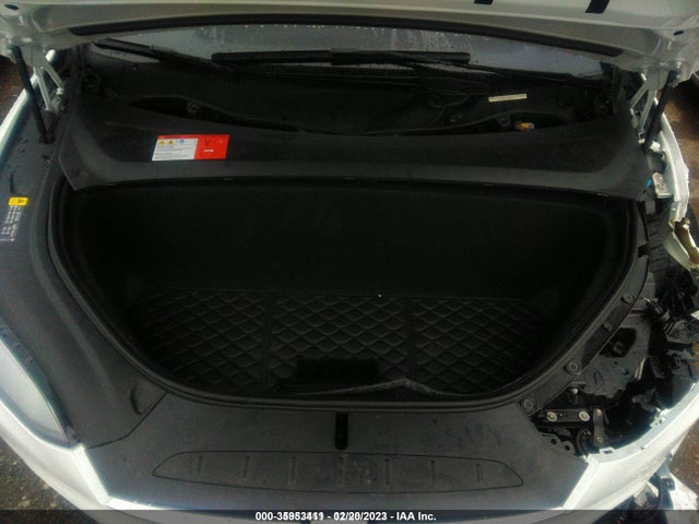 2017 Tesla Model X, VIN: 5YJXCDE25HF059288
