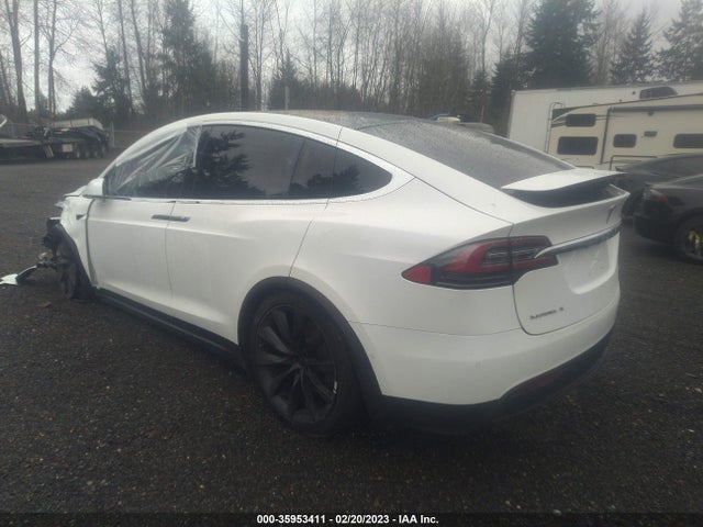 2017 Tesla Model X, VIN: 5YJXCDE25HF059288