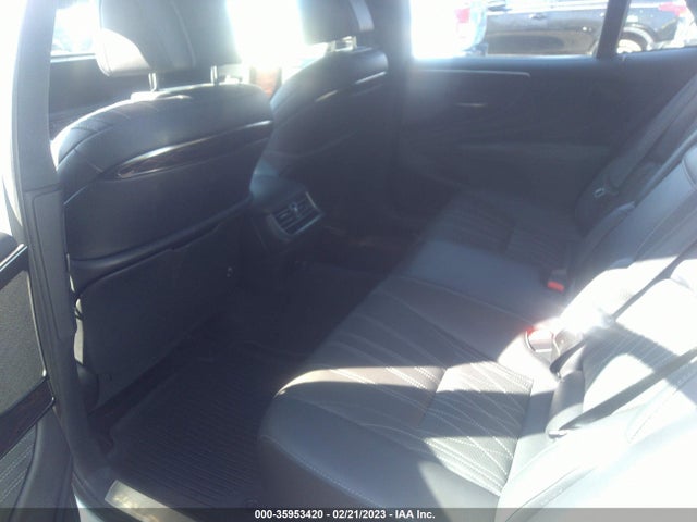 Lexus LS 2022 JTHD51GF7N5010360 Image 8