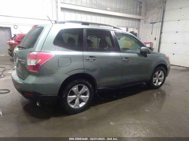 Subaru Forester 2.5i Premium 2015 JF2SJADCXFH404175 Image 4