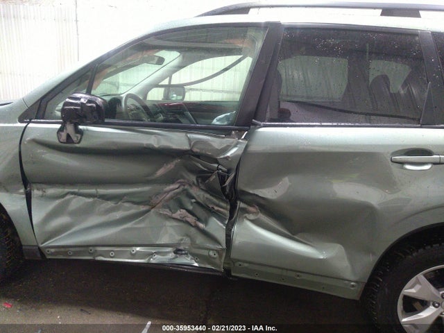 Subaru Forester 2.5i Premium 2015 JF2SJADCXFH404175 Image 6