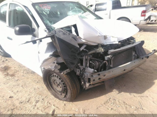 3N1CN7AP0EL867804 Nissan Versa S Plus