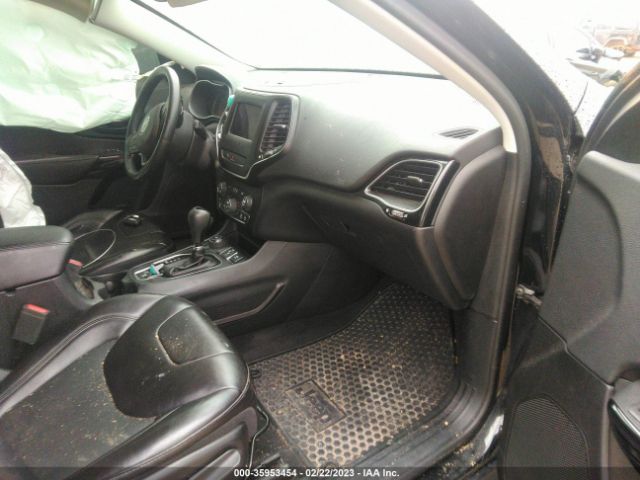 1C4PJMLX1KD330172 Jeep Cherokee Altitude