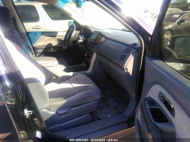 2004 HONDA PILOT LX VIN: 2HKYF18114H614844