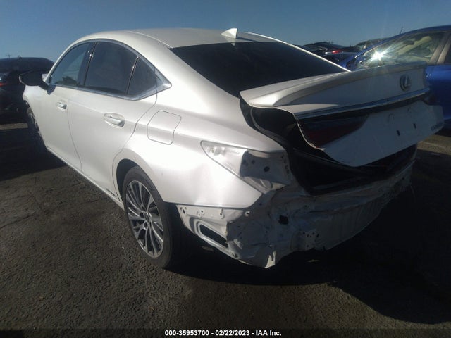 2021 Lexus ES, VIN: 58ADA1C16MU005716