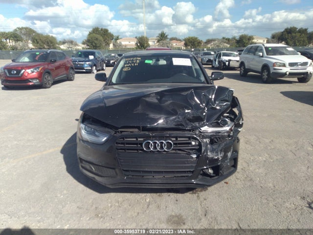 2016 Audi A4, VIN: WAUAFAFL3GA007116