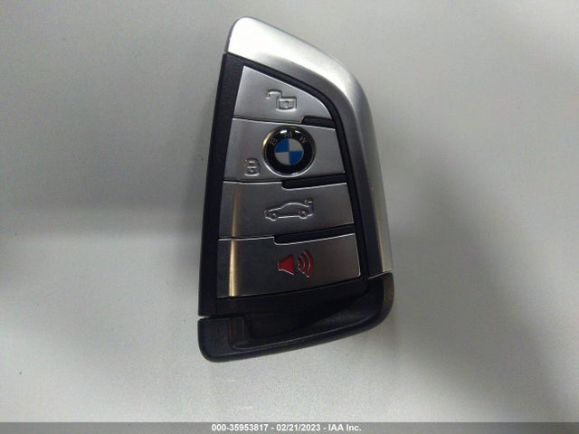 2022 BMW X5, VIN: 5UXCR6C09N9N33838