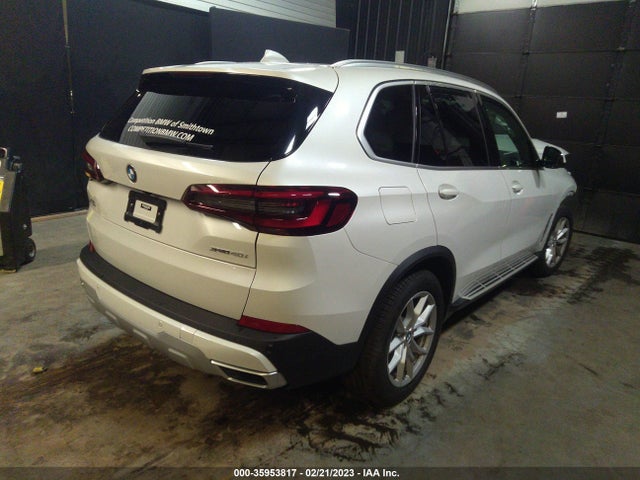 2022 BMW X5, VIN: 5UXCR6C09N9N33838