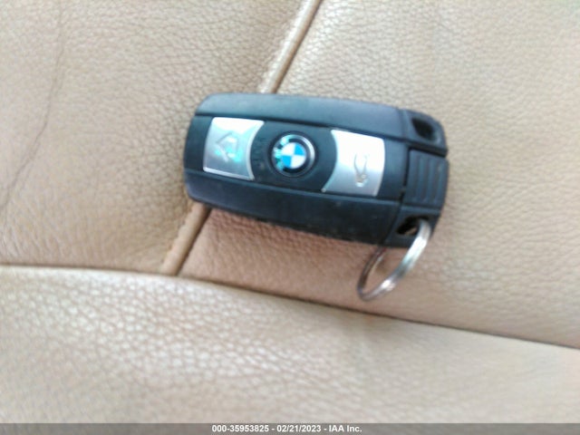 BMW 3 Series 328i 2007 WBAVA37587NL10137 Image 3