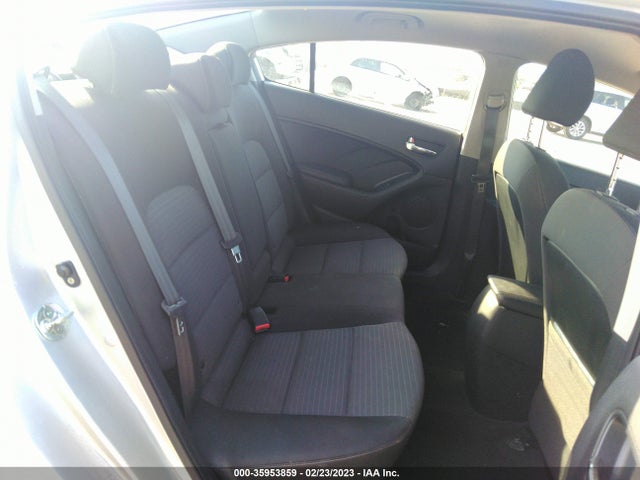 2015 Kia Forte, VIN: KNAFX4A63F5304609