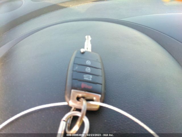 KNAFX4A63F5304609 KIA FORTE LX