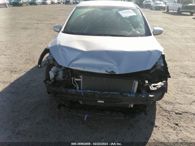 KNAFX4A63F5304609 KIA FORTE LX