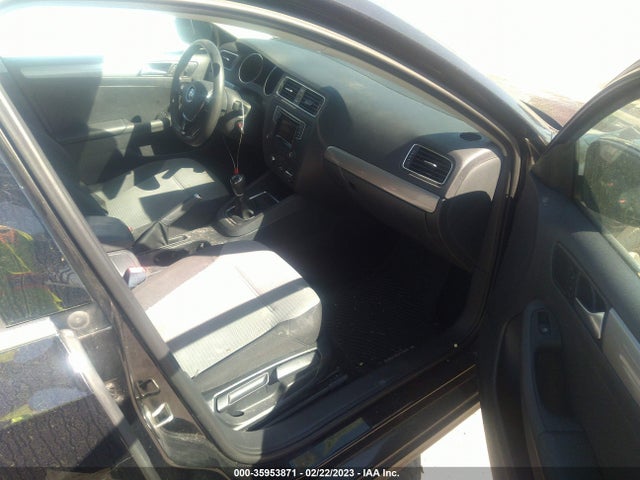 3VW167AJ2HM403843 Volkswagen Jetta 1.4t S