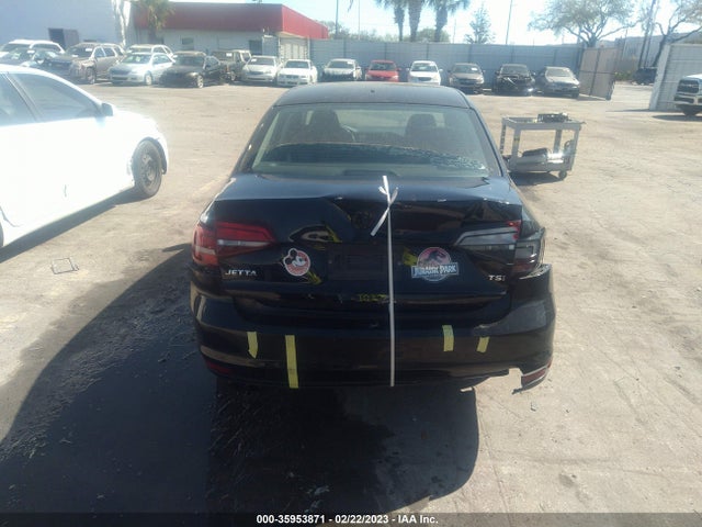 3VW167AJ2HM403843 Volkswagen Jetta 1.4t S