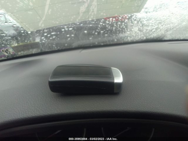 19UDE2F89NA007091 Acura Ilx Package