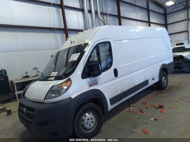 RAM Promaster Cargo Van 2018 3C6URVJG7JE141700 Image 2
