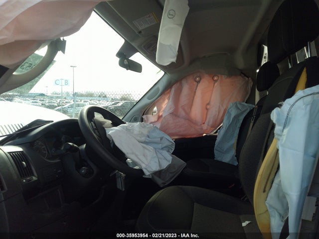 RAM Promaster Cargo Van 2018 3C6URVJG7JE141700 Image 6